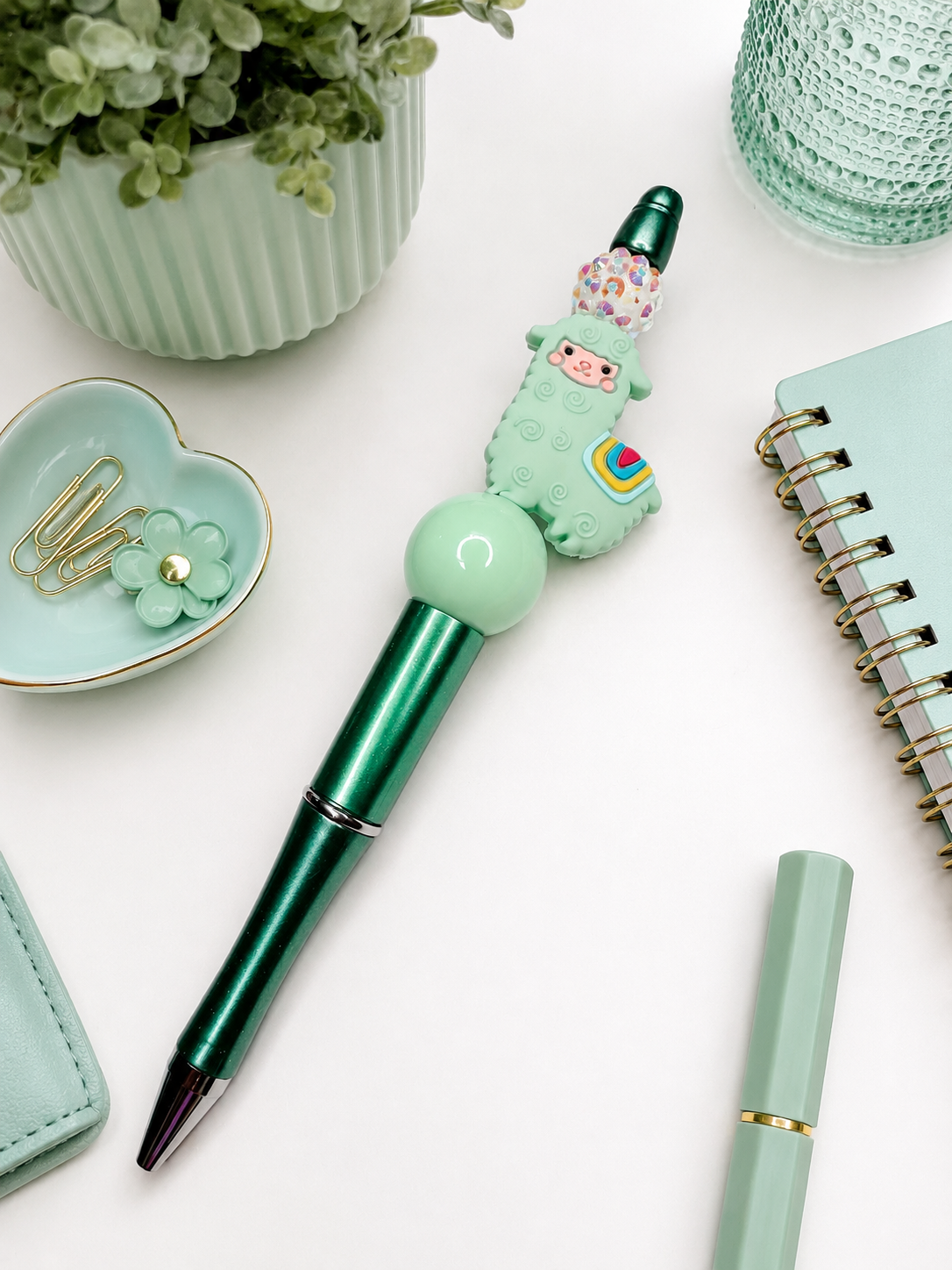 Mint Llama Pen