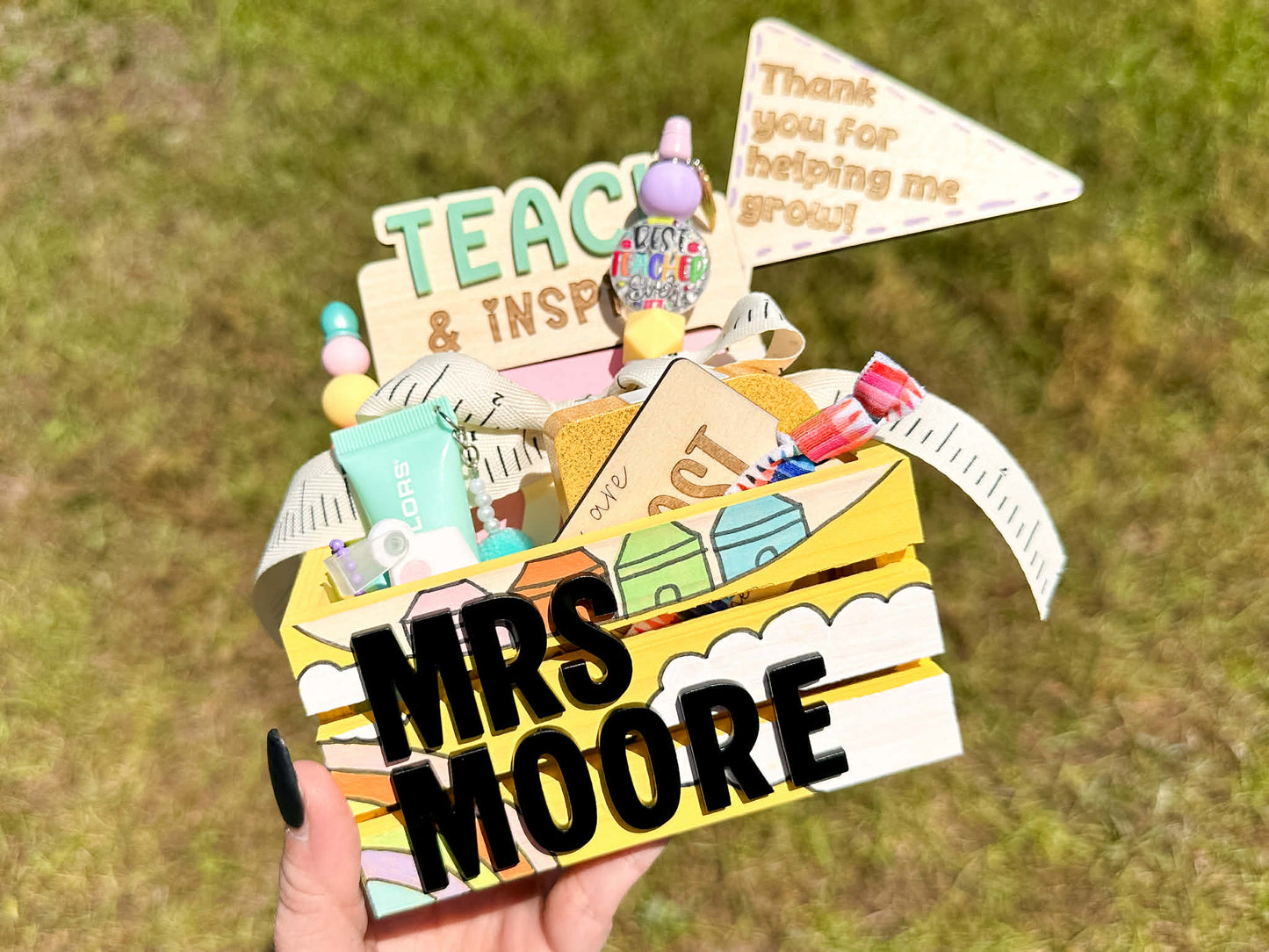 Customized Female Teacher Crates