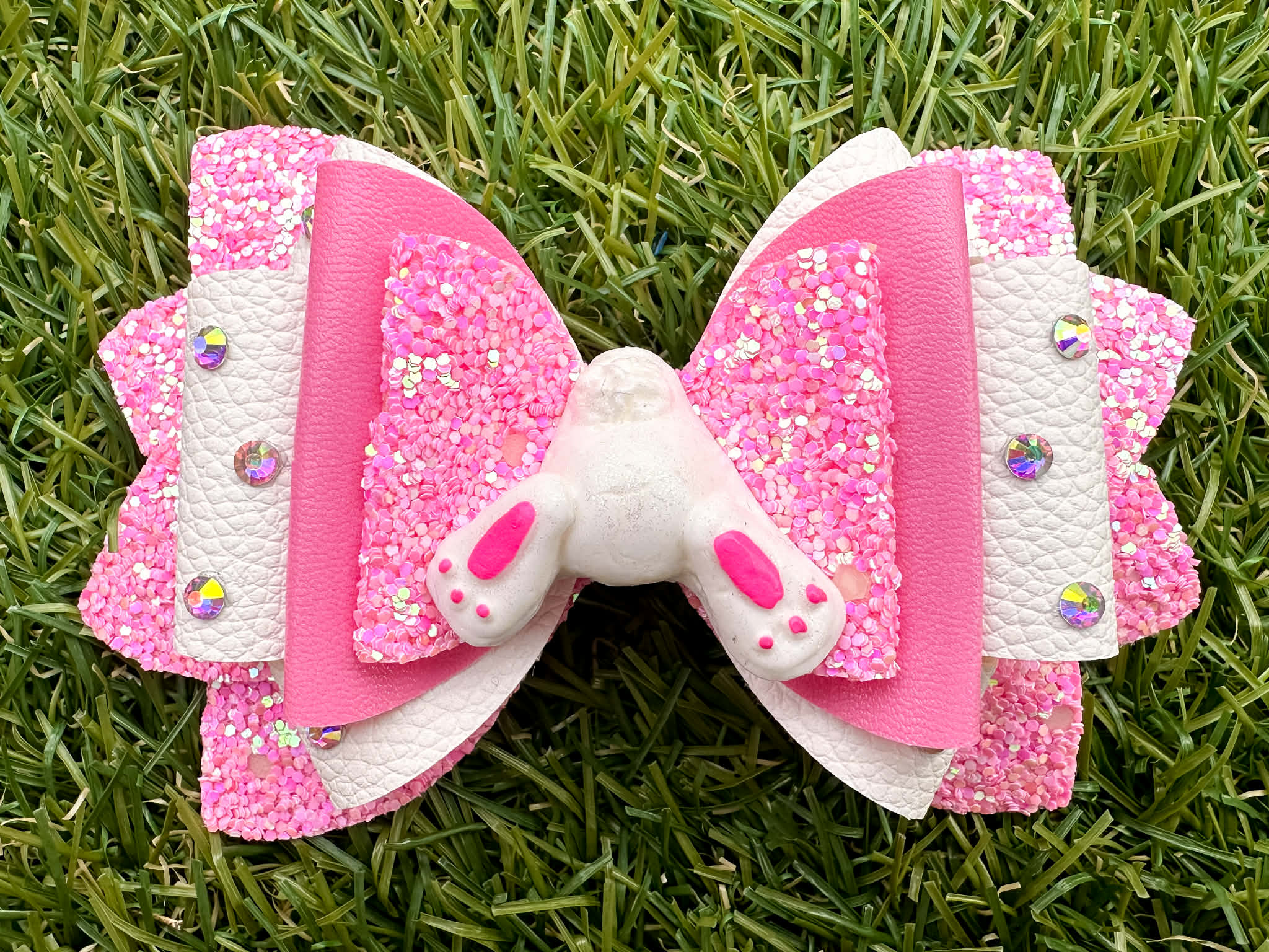 Bunny Butt Bow – Let's Get Stoned