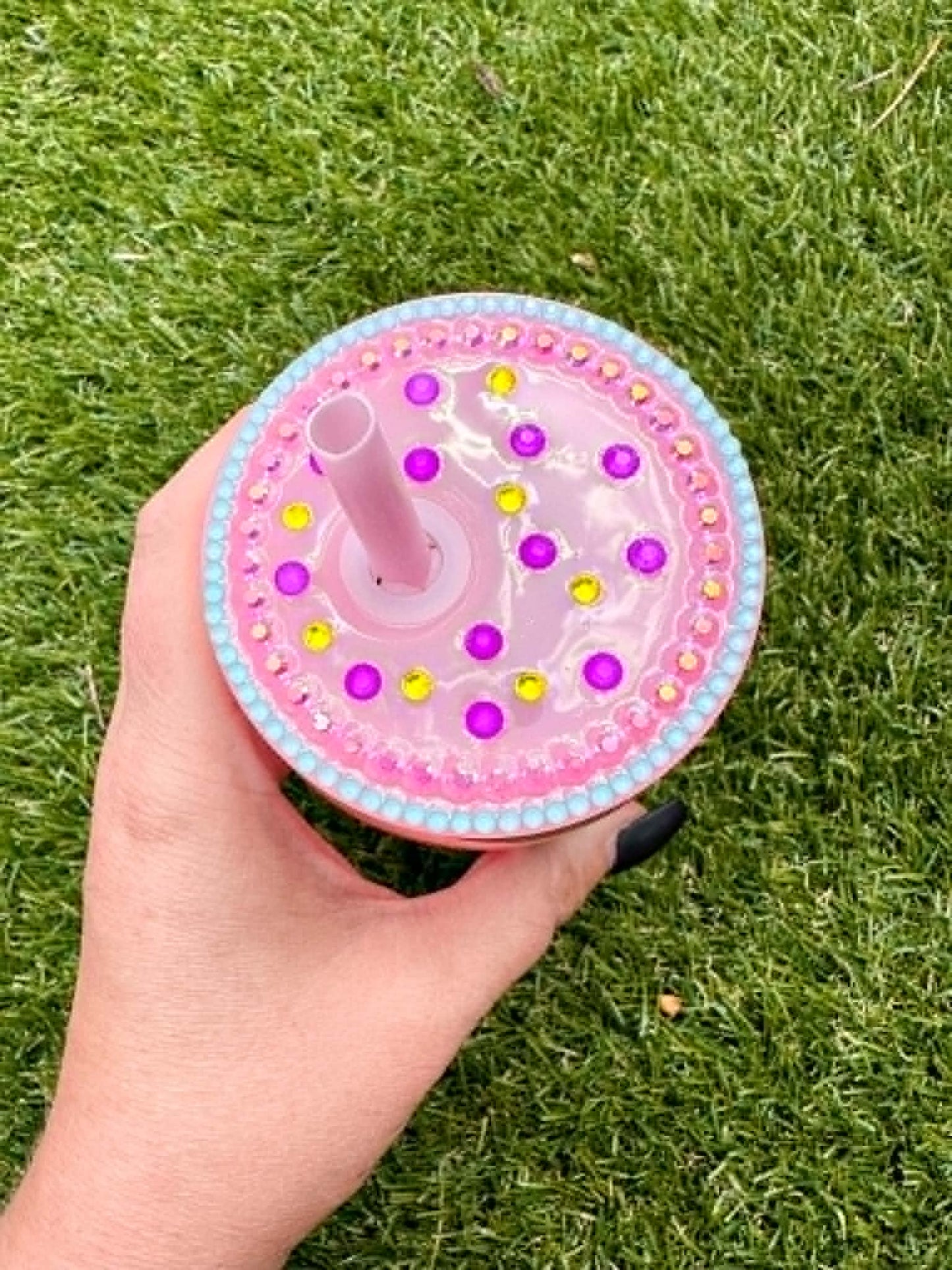 Hold Your Horses Cup